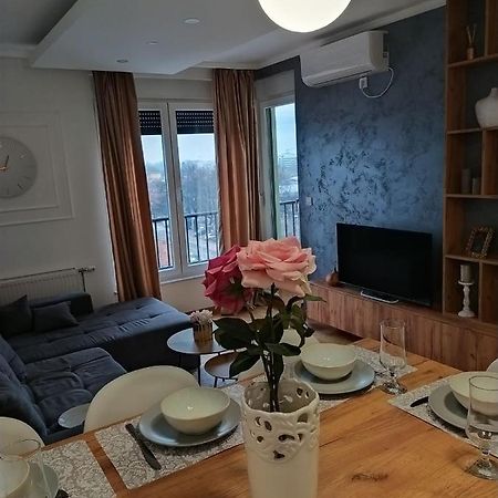Apartman Milla lux Novi Sad Esterno foto