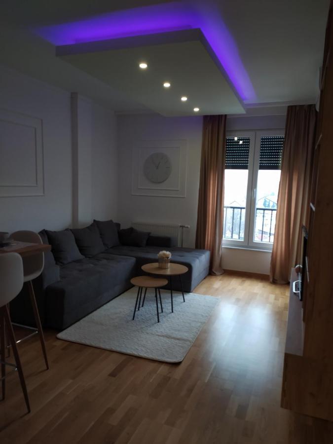 Apartman Milla lux Novi Sad Esterno foto