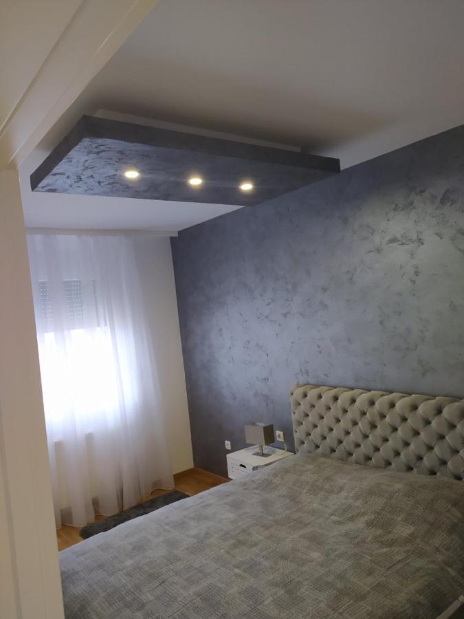 Apartman Milla lux Novi Sad Esterno foto